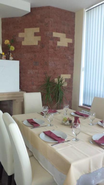 Happy Ring Guest Rooms Chaskowo Exterior foto